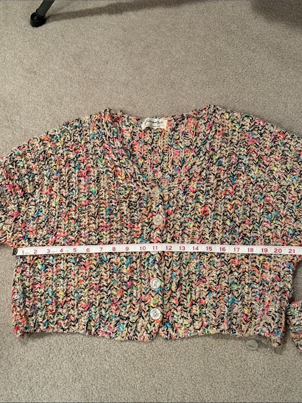 Free People Cream Multicolor Speckled Cropped Cardigan - NWT - Picture 9 of 10